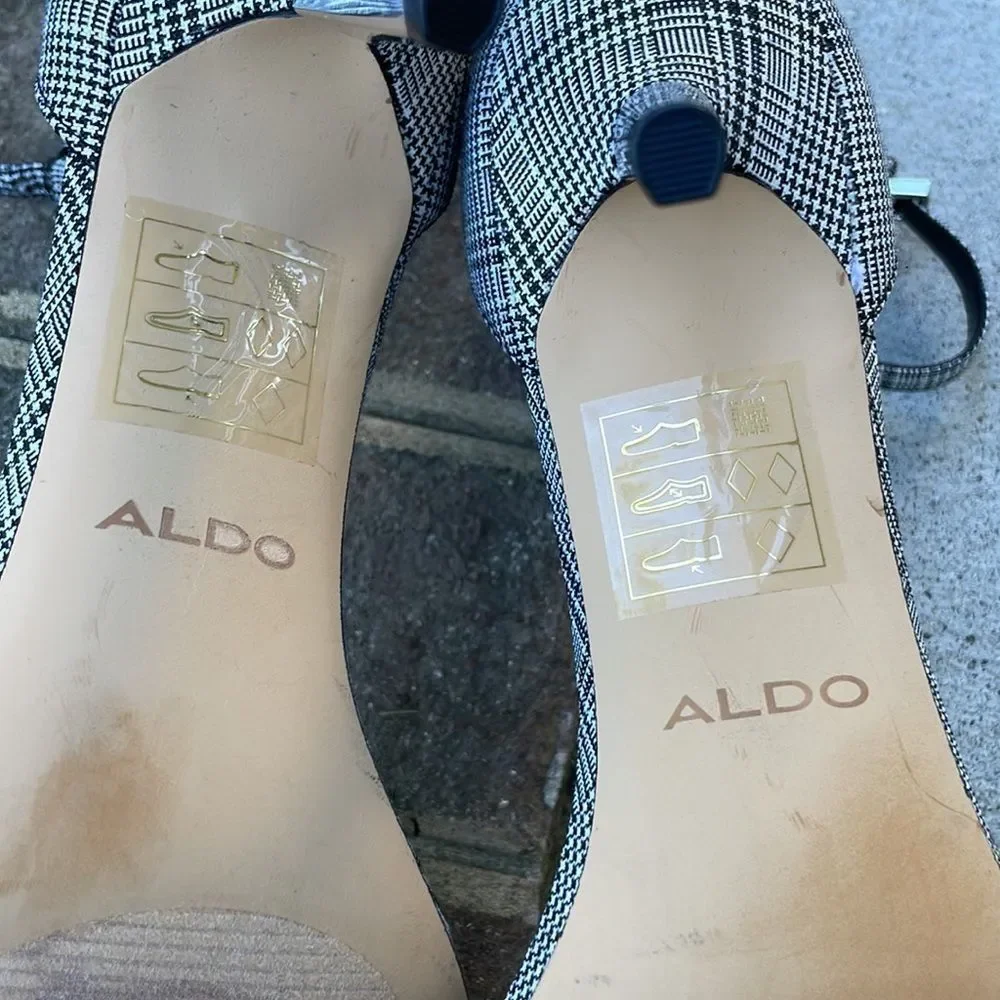 Aldo Black and White Glen Plaid Heels. Size 8.